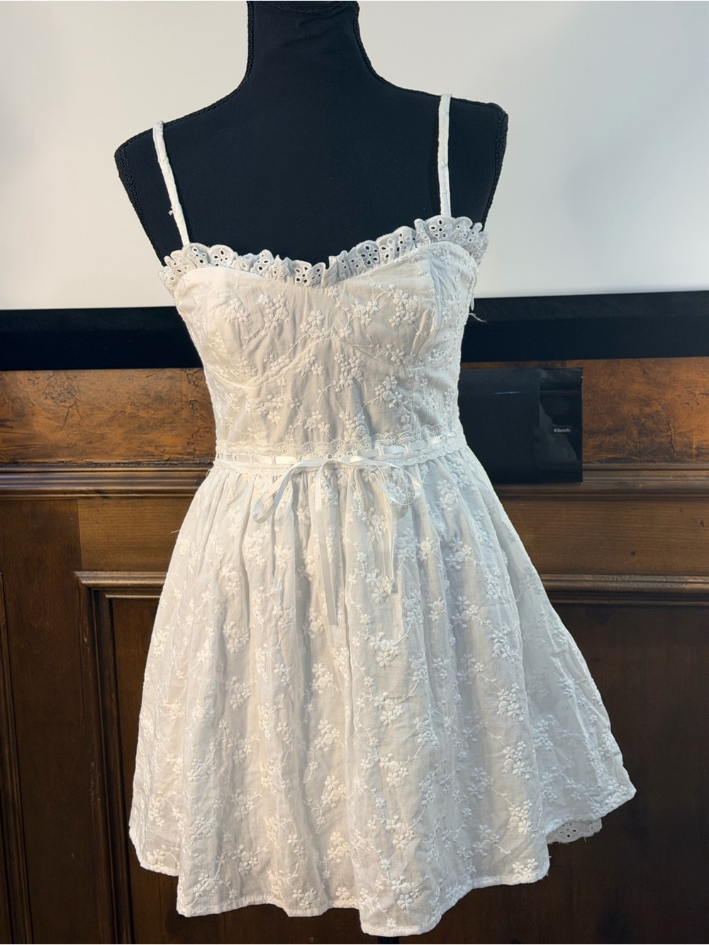 NWT SIZE S Altar'd State White Eyelet Lace Babydoll Chemise - Picture 3 of 16